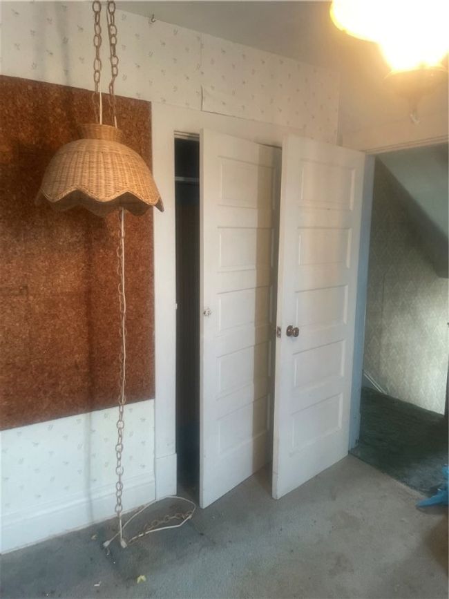 135 Custer Ave, House other with 3 bedrooms, 1 bathrooms and 3 parking in Vandergrift PA | Image 14