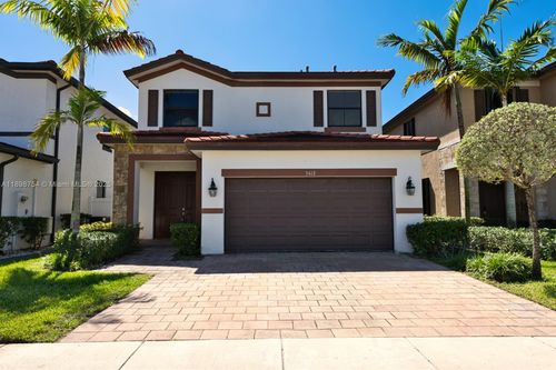 3412 W 103rd Ter, Hialeah, FL, 33018-2107 | Card Image