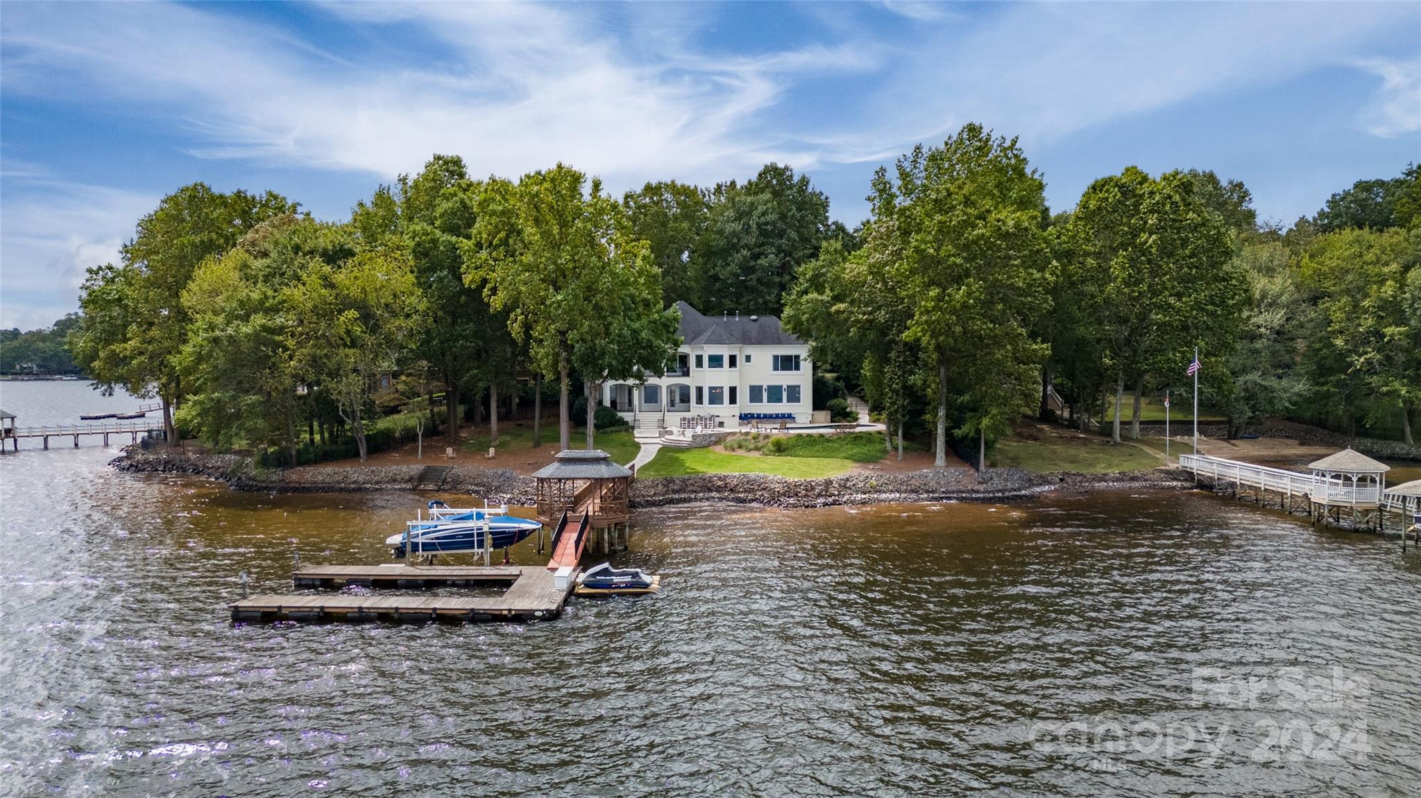 Clarendon Point Ct, Huntersville, NC 28078