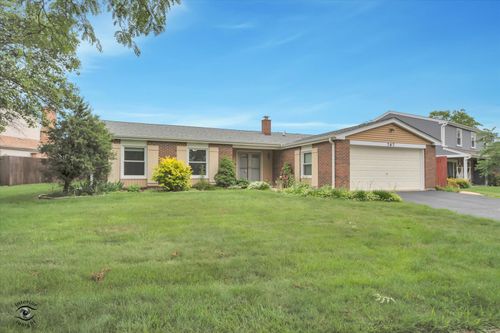 767 Oakwood Dr, Westmont, IL, 60559-1227 | Card Image