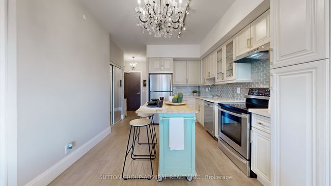 812 - 7890 Bathurst St, Condo with 1 bedrooms, 1 bathrooms and 1 parking in Thornhill ON | Image 17