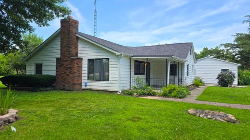 2769 Old 51 Rd, Sandoval, IL, 62882-2871 | Card Image
