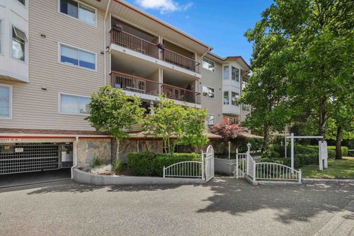 106-5776 200 St, Langley, BC, V3A1M8 | Card Image