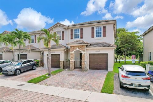 22019 Sw 92nd Pl, Cutler Bay, FL, 33190-1214 | Card Image