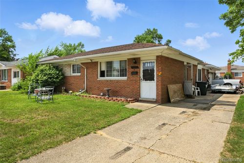 34728 Somerset St, Westland, MI, 48186-4341 | Card Image