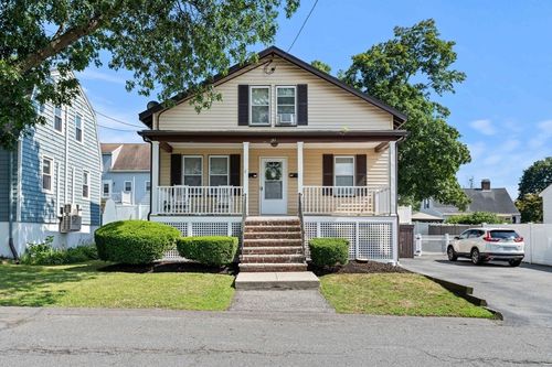 30 Dolloff Ave, Beverly, MA, 01915-4016 | Card Image