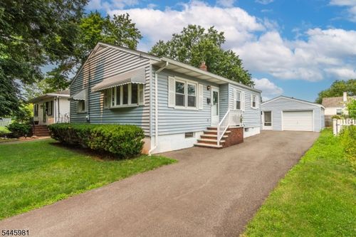 521 Dalay Pl, Bound Brook, NJ, 08805-1615 | Card Image