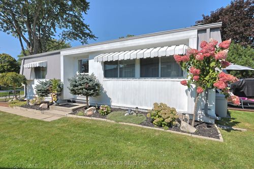 208 Biltmore Dr, Grand Bend, ON, N0M1T0 | Card Image