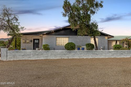 20076 W Pasadena Ave, Litchfield Park, AZ, 85340-9445 | Card Image