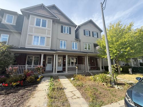 2065 Madrid Ave, Nepean, ON, K2J0K4 | Card Image