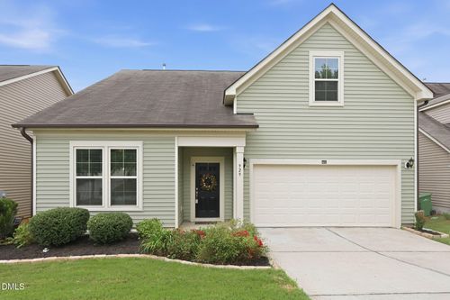 929 Stable Fern Dr, Fuquay-Varina, NC, 27526-3755 | Card Image