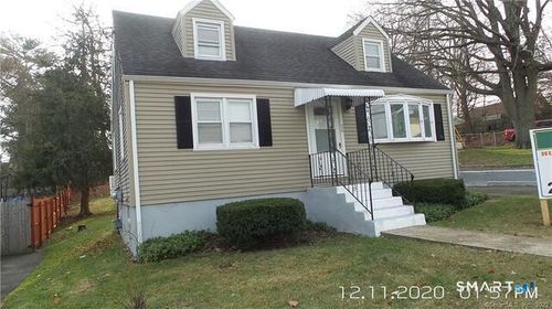 216 Granfield Ave, Bridgeport, CT, 06610-2304 | Card Image