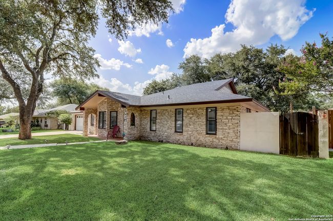 429 Fenwick Dr, House other with 4 bedrooms, 3 bathrooms and null parking in Windcrest TX | Image 5