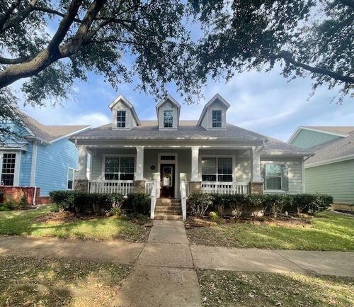 8525 Hudson St, North Richland Hills, TX, 76180-5330 | Card Image