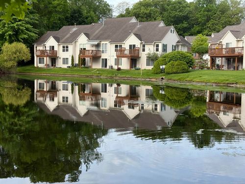 119 Pondview Ct, Brighton, MI, 48116-1197 | Card Image