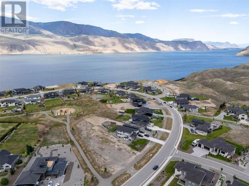 373 Rue Cheval Noir, Tobiano, BC, V1S0G2 | Card Image