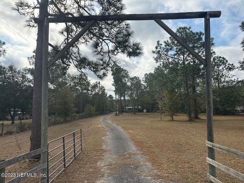 5623 Maverick Rd, Middleburg, FL, 32068-3041 | Card Image