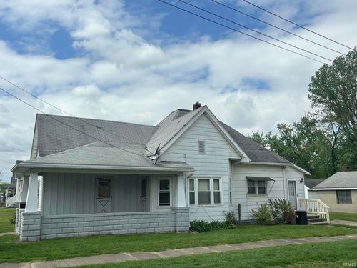 200 W Walnut St, Washington, IN, 47501-2618 | Card Image
