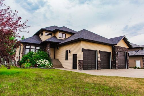 10118 Covington Way, Rural Grande Prairie No. 1, County of, AB, T8X0G4 | Card Image