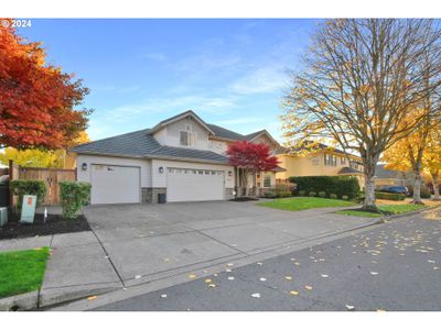 2290 Comstock Ave, House other with 4 bedrooms, 2 bathrooms and 3 parking in Eugene OR | Image 3