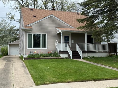 907 Bruce St, Ann Arbor, MI, 48103-3533 | Card Image