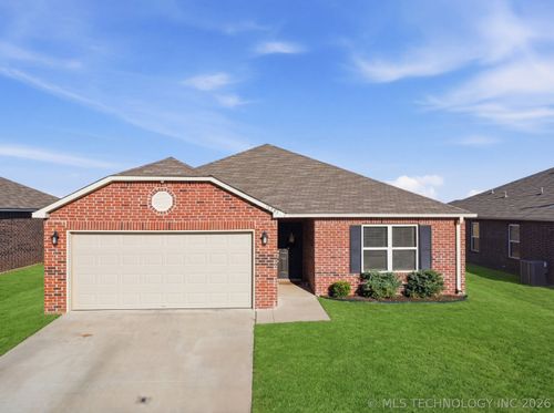 16205 S 86th East Ave, Bixby, OK, 74008-3272 | Card Image