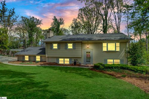 320 Altamont Rd, Greenville, SC, 29609-6607 | Card Image
