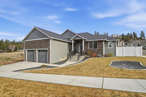 2521 S Vera Crest Dr, Spokane Valley, WA, 99037-9867 | Card Image