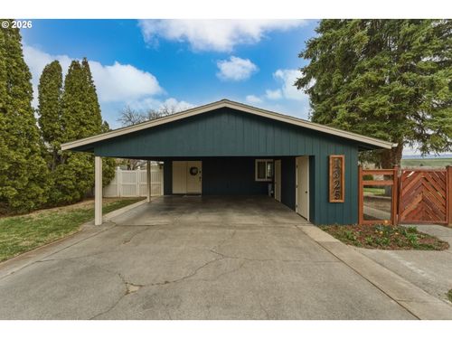 1325 College St, Milton-Freewater, OR, 97862-1514 | Card Image