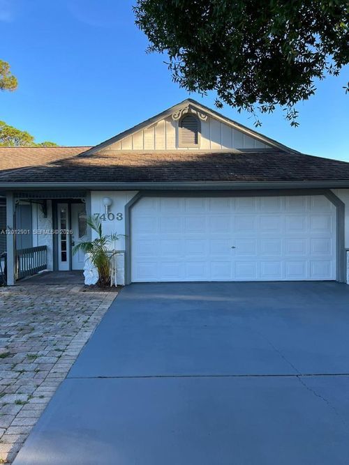7403 Winter Garden Pkwy, Fort Pierce, FL, 34951-2717 | Card Image