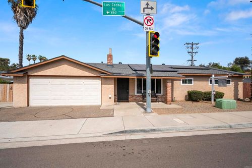 8809 Los Coches Rd, Lakeside, CA, 92040-5010 | Card Image