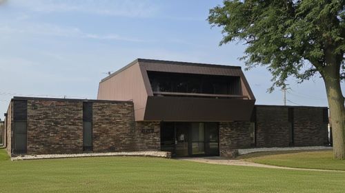 803 W College Avenue, Waukesha, WI, 53186 | Card Image