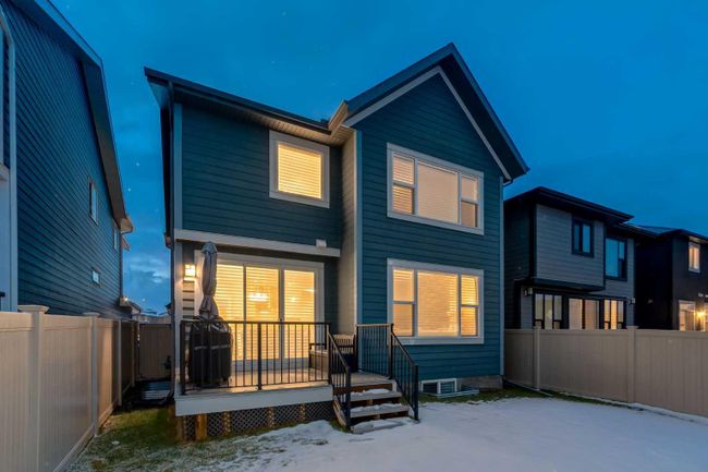 242 West Grove Point Sw, Home with 4 bedrooms, 3 bathrooms and 4 parking in Calgary AB | Image 41