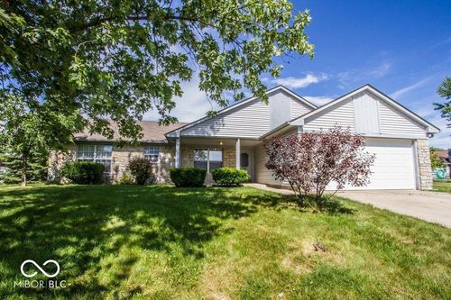 3281 Cherry Lake Ln, Indianapolis, IN, 46235-9301 | Card Image