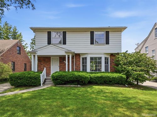 2009 Linwood Ave, Royal Oak, MI, 48073-3869 | Card Image
