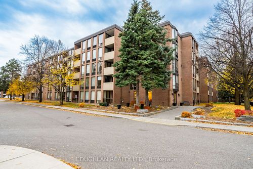 313-1525 Diefenbaker Crt, Pickering, ON, L1V3W1 | Card Image