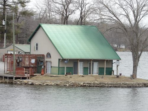 180 Morris Rd, Galatia, IL, 62935-2354 | Card Image