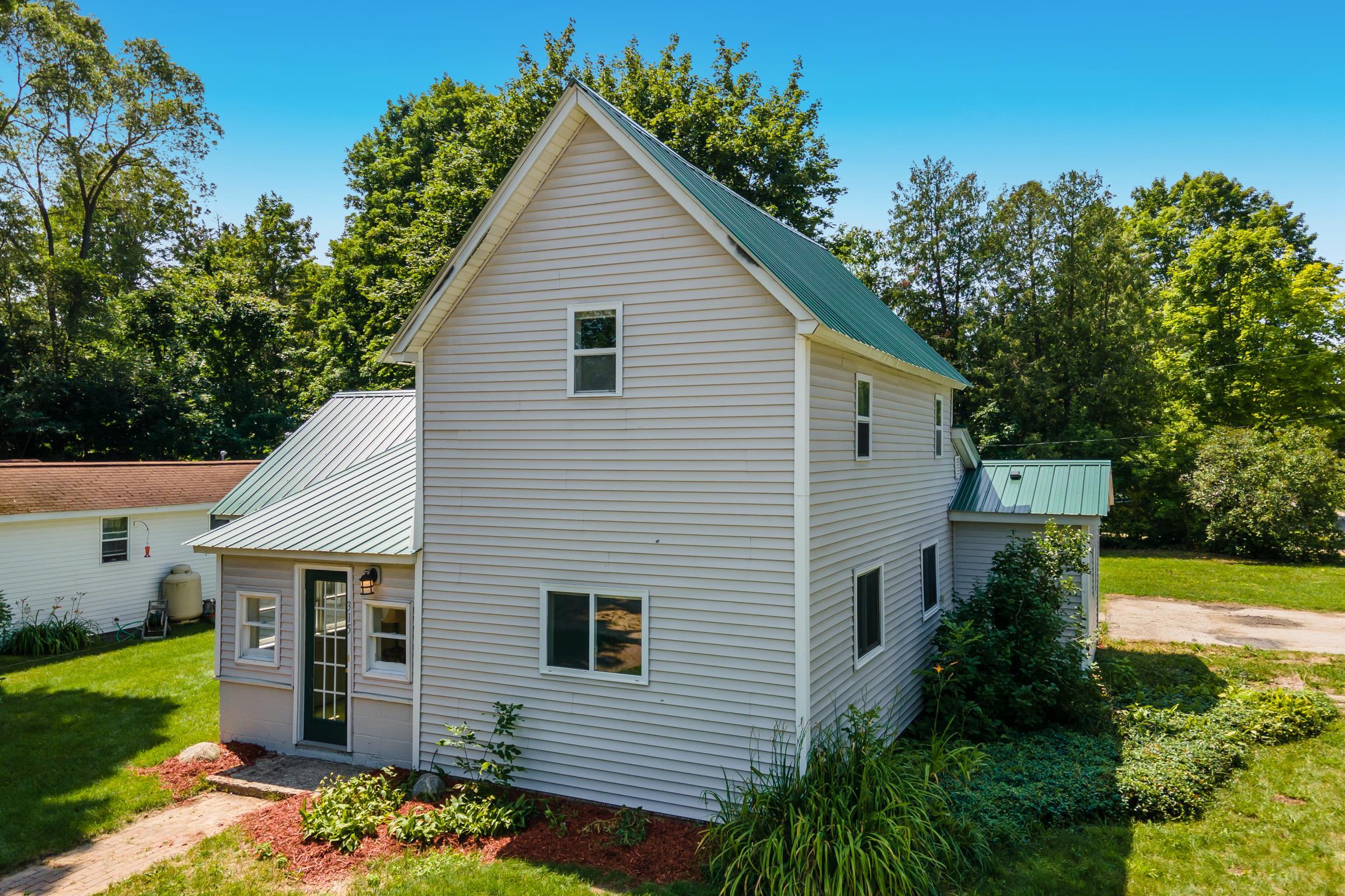 1st St, Buckley, MI 49620