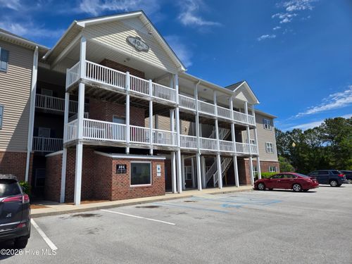d-404 Penny Ln, Morehead City, NC, 28557-4300 | Card Image
