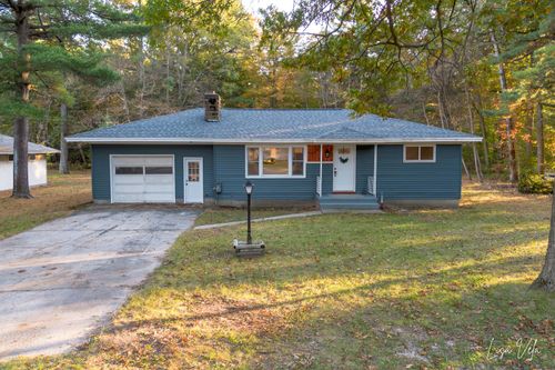 991 Victor Avenue, Laketon Township, MI, 49445 | Card Image