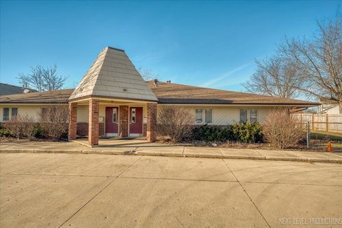 a-1030 Summerfield Dr, Roselle, IL, 60172-3521 | Card Image