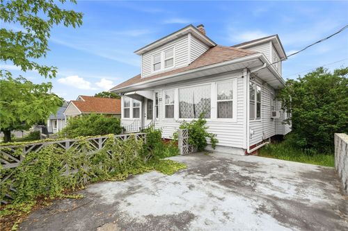 53 Netherlands Ave, Cranston, RI, 02905-2614 | Card Image