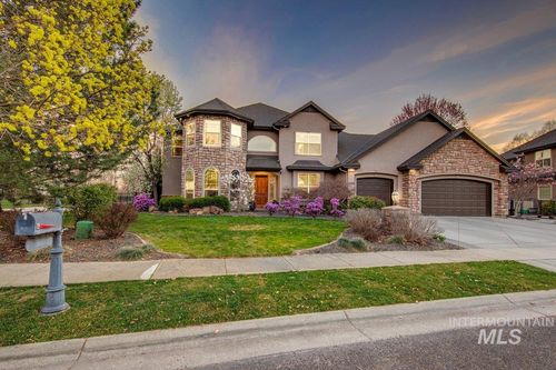 1013 E Rivers End Dr, Eagle, ID, 83616-6381 | Card Image