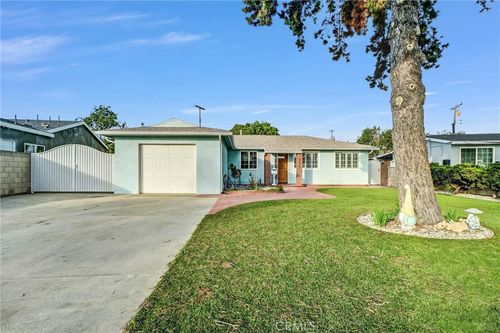 8621 Salish Rd, Garden Grove, CA, 92841-1903 | Card Image