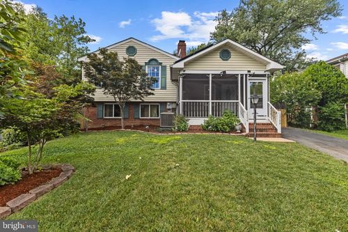 1506 Hylton Ave, WOODBRIDGE, VA, 22191-1628 | Card Image