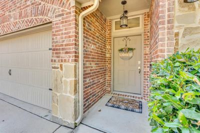 808 Silverthorne Drive, House other with 4 bedrooms, 2 bathrooms and null parking in Burleson TX | Image 3