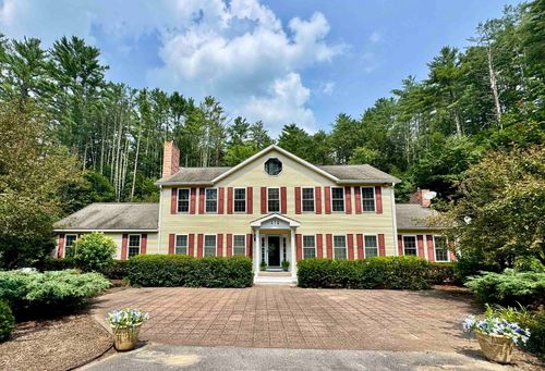 475 Sunrise Ln, Arlington, VT, 05250-4000 | Card Image