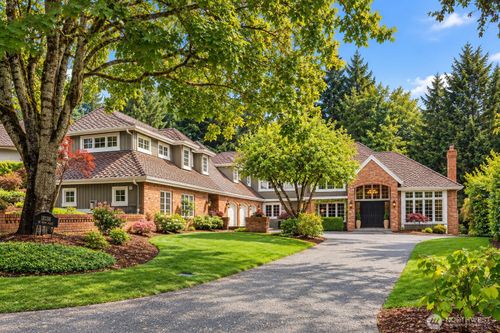 18138 Ne 130th Pl, Redmond, WA, 98052-1314 | Card Image