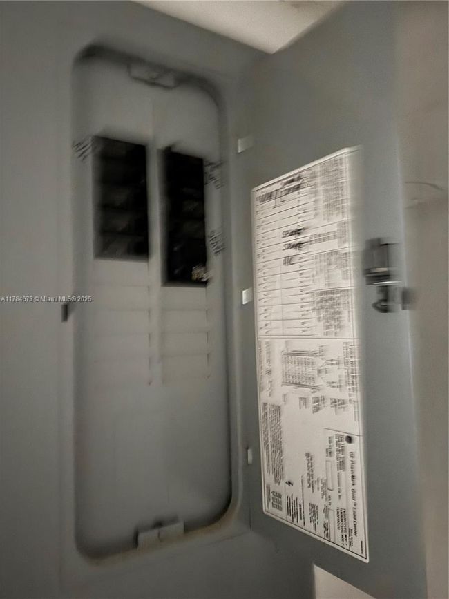 APT-126 - 900 Atlantic Shores Blvd, Home with 1 bedrooms, 1 bathrooms and null parking in Hallandale Beach FL | Image 63