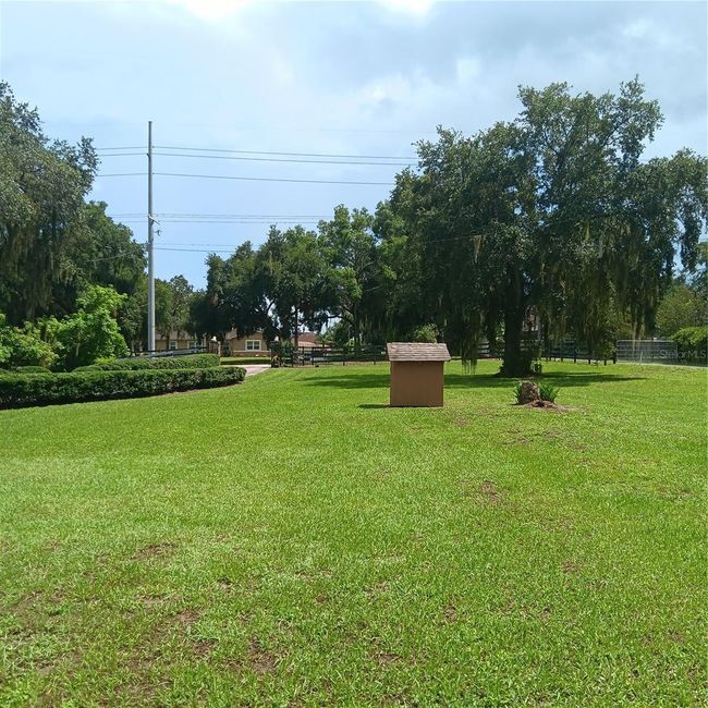1804 E Wheeler Rd, House other with 4 bedrooms, 3 bathrooms and null parking in SEFFNER FL | Image 4